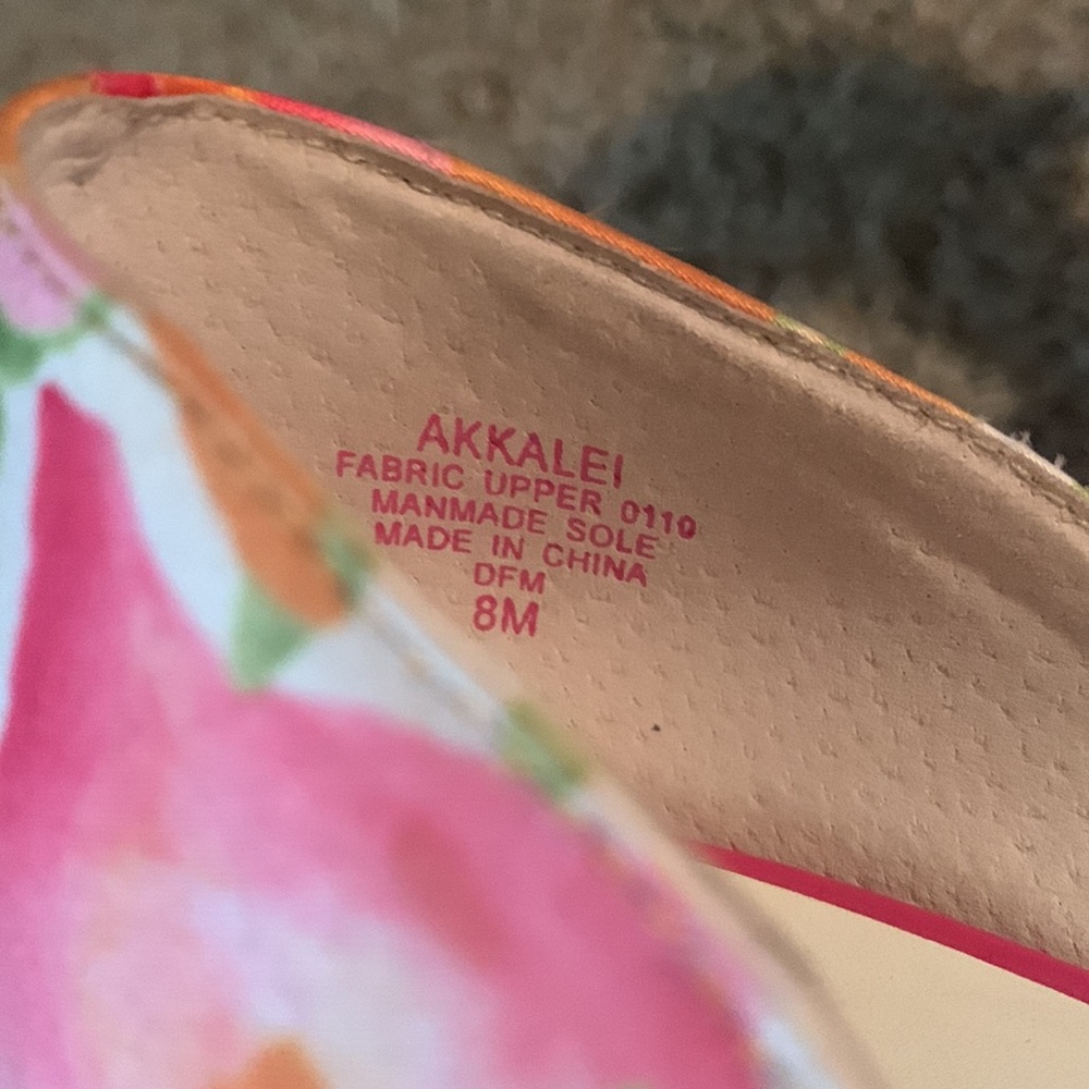 Anne Klein Floral Print Heels - Picture 3 of 9